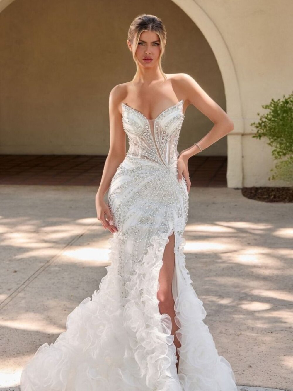 New Off White Sleeveless Wedding V-Neck Beaded Gown w/ Ruffled Skirt CD CC2488W